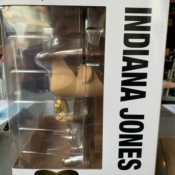 Indiana Jones Pop 885! Authentic Disney Parks 10" - Picture 2 of 7